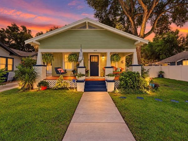 809 E FLORA STREET , TAMPA, FL 33604
