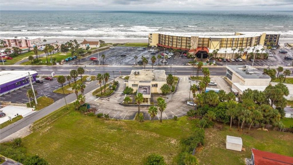 2300 S Atlantic Avenue, Daytona Beach Shores, FL 32118 Photo