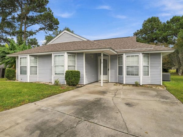 9712 Ashley Ln., Murrells Inlet, SC 29576