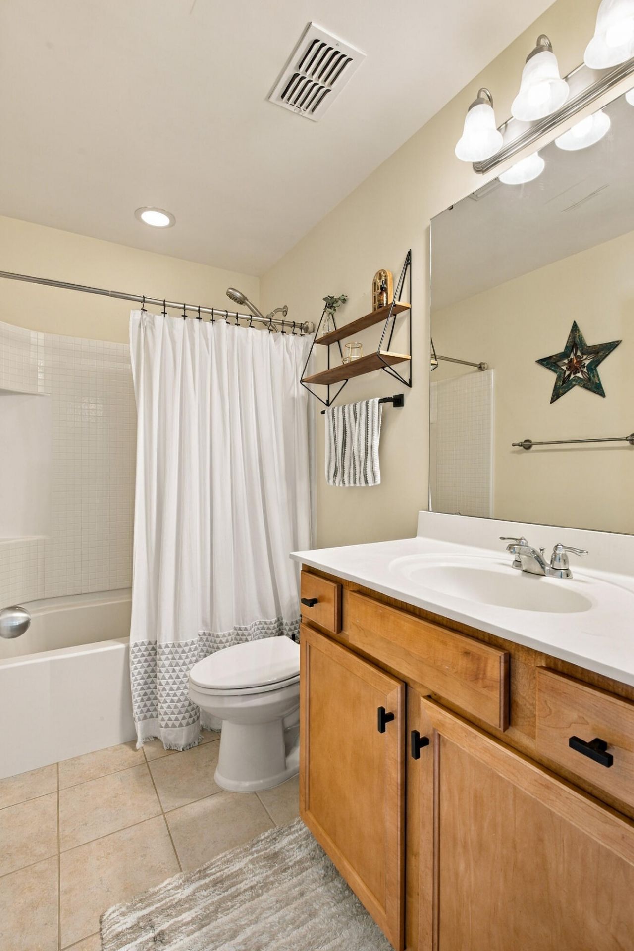1762 Batten Drive Photo 34