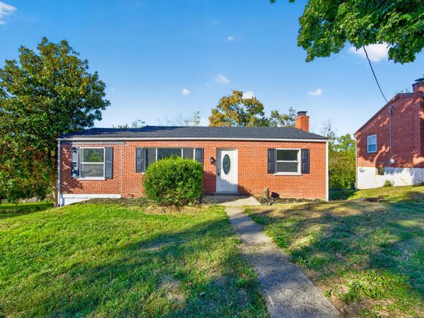 579 Valley View Drive, Taylor Mill, KY 41015