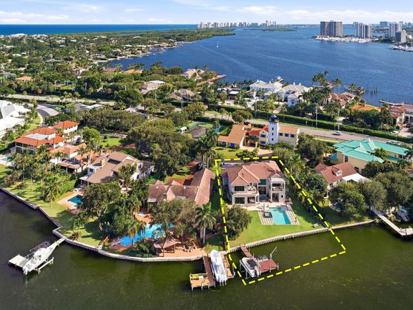 1950 Portage Landing N, North Palm Beach, FL 33408