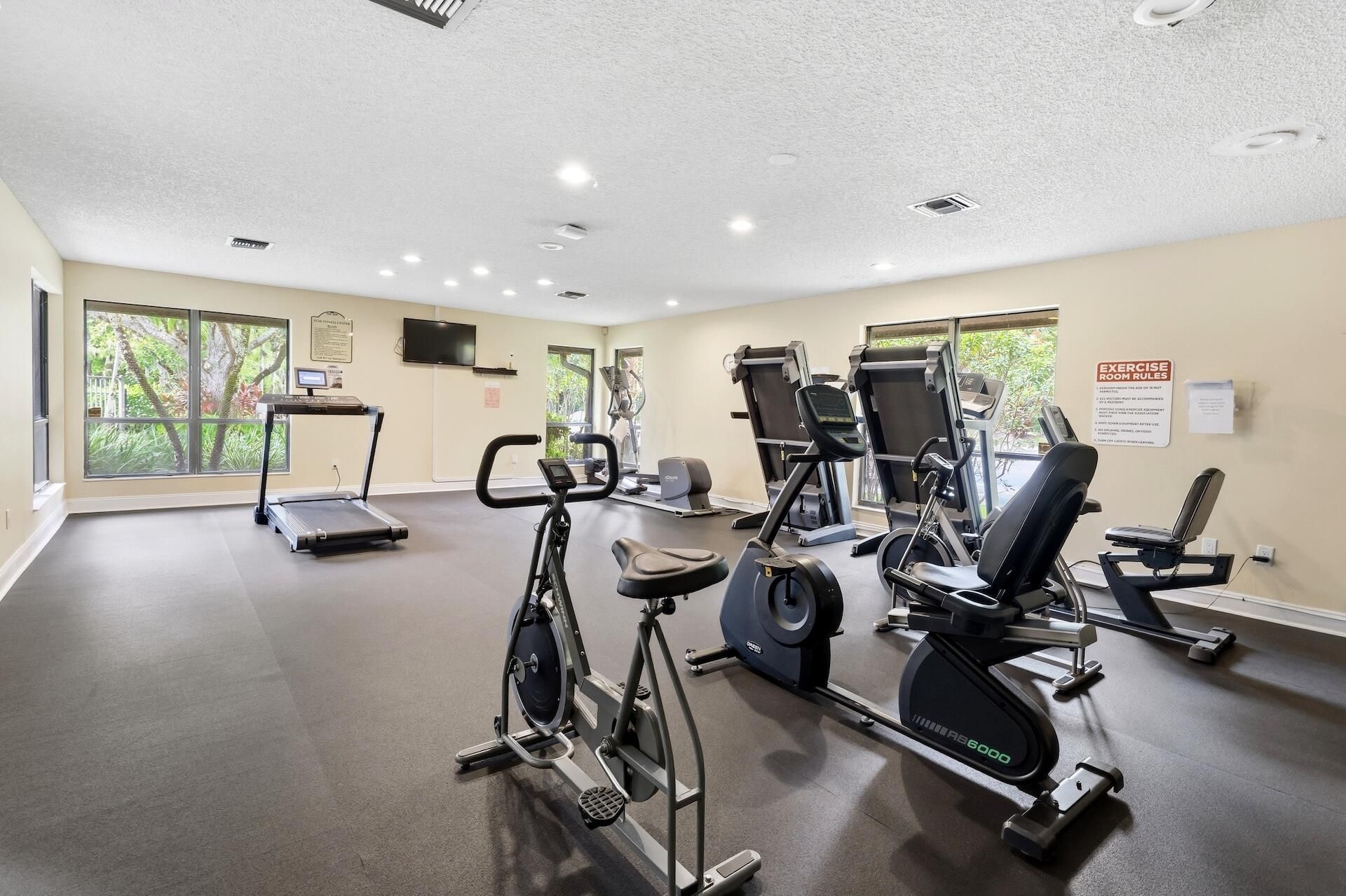 259 Deerfield Court, Royal Palm Beach, FL 33411 Photo