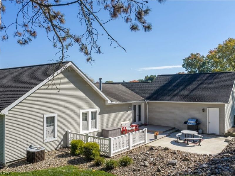 720 Miller Avenue SW, Sugarcreek, OH 44681 Photo 10
