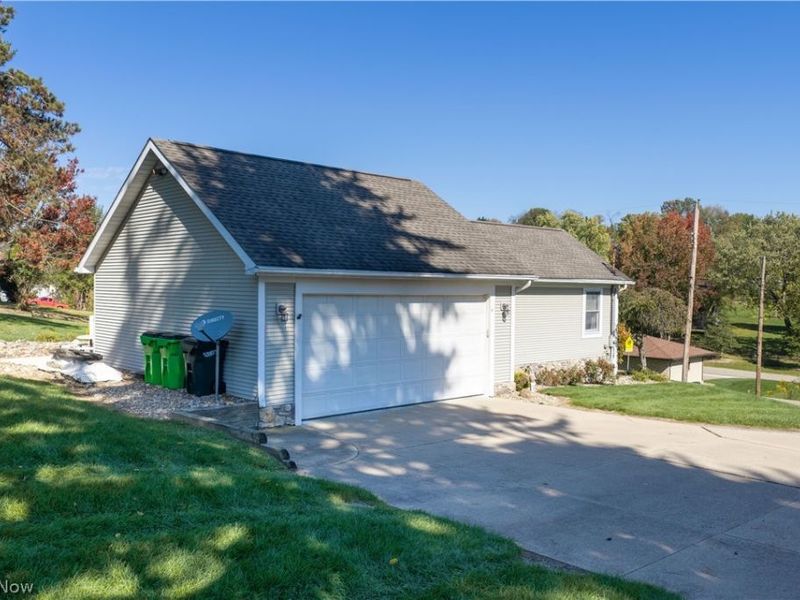 720 Miller Avenue SW, Sugarcreek, OH 44681 Photo 6