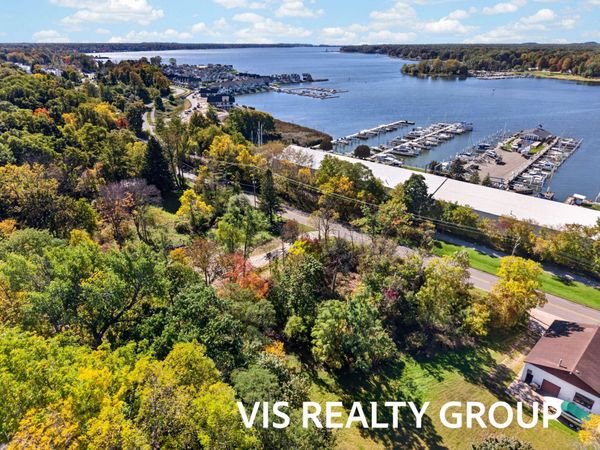 415 S Lake Street, Unit V/L, Whitehall, MI 49461