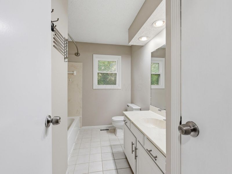 2239 Blue Fox Court, Columbus, OH 43235 Photo 21