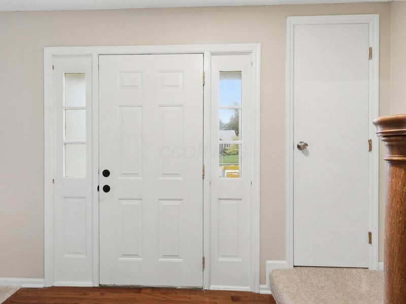 2239 Blue Fox Court, Columbus, OH 43235 Photo 4