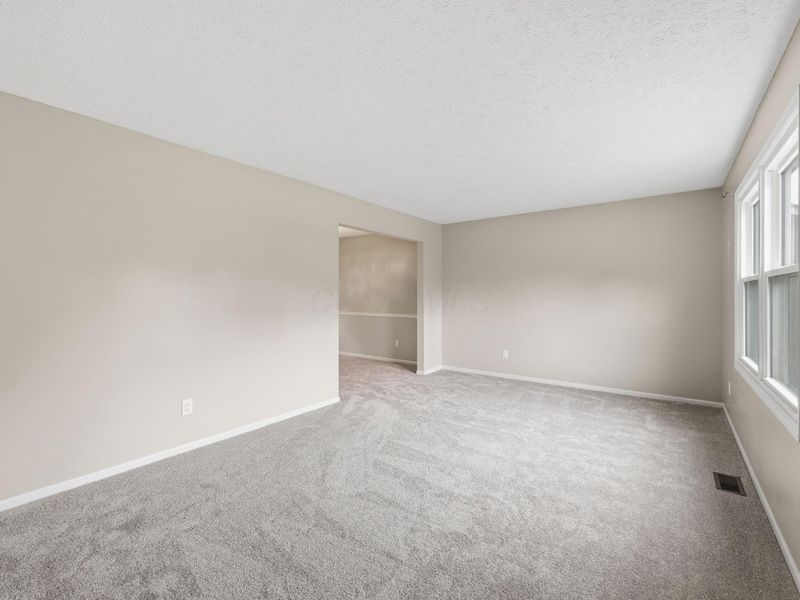 2239 Blue Fox Court, Columbus, OH 43235 Photo 6