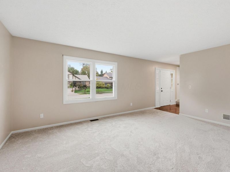 2239 Blue Fox Court, Columbus, OH 43235 Photo 7