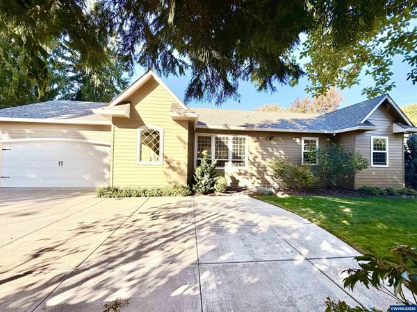 2753 NW Hayes Av, Corvallis, OR 97330