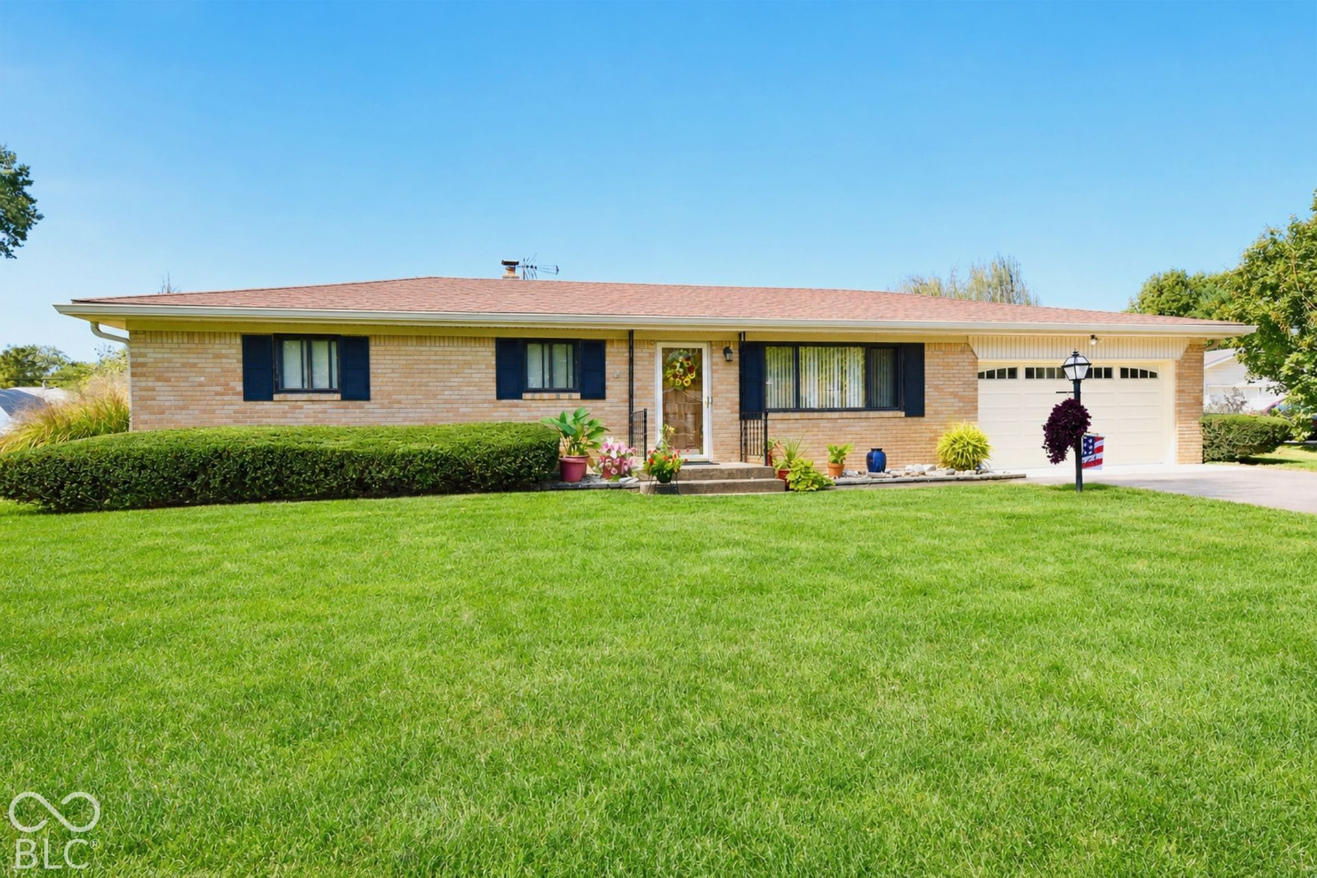 7548 Brehob Road, Indianapolis, IN 46217 Main Photo