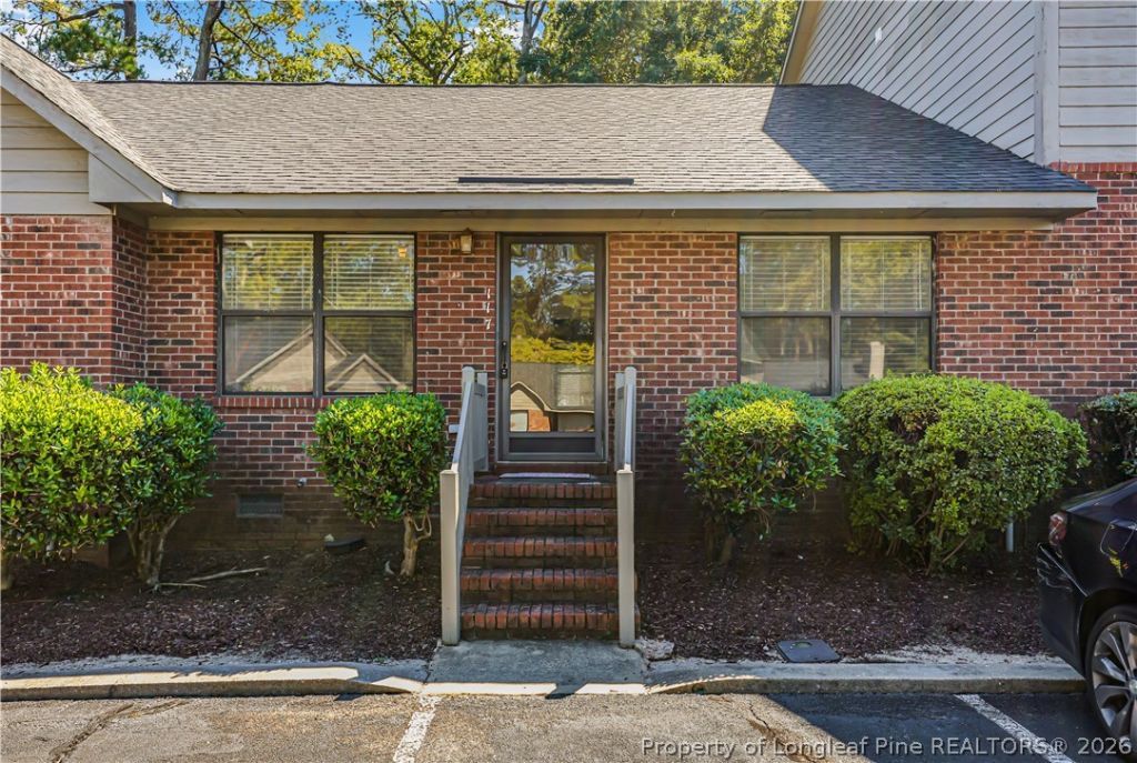 117 Villa Drive, Fayetteville, NC 28311 Main Photo