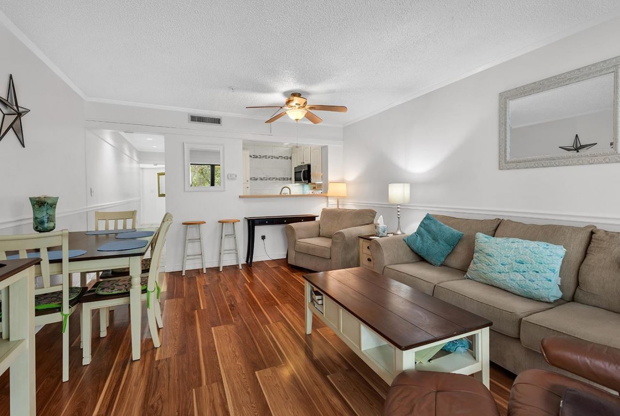415 Ocean Creek Dr.  Photo 13