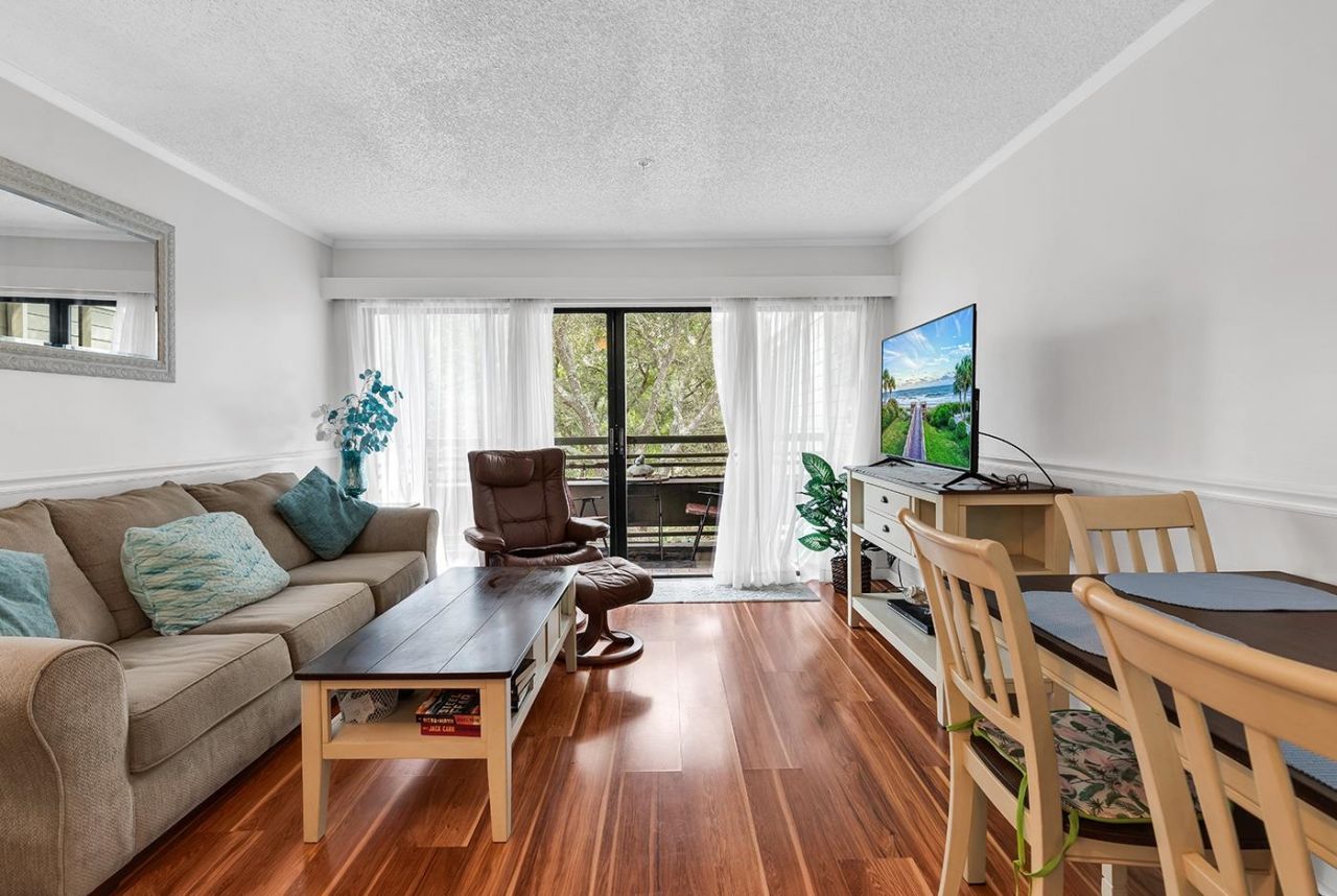415 Ocean Creek Dr.  Photo 15