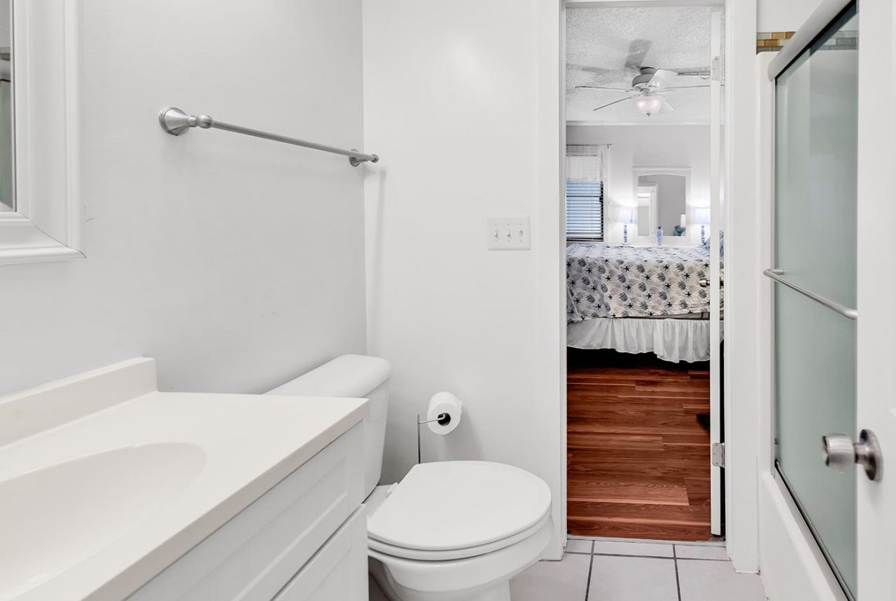 415 Ocean Creek Dr.  Photo 23