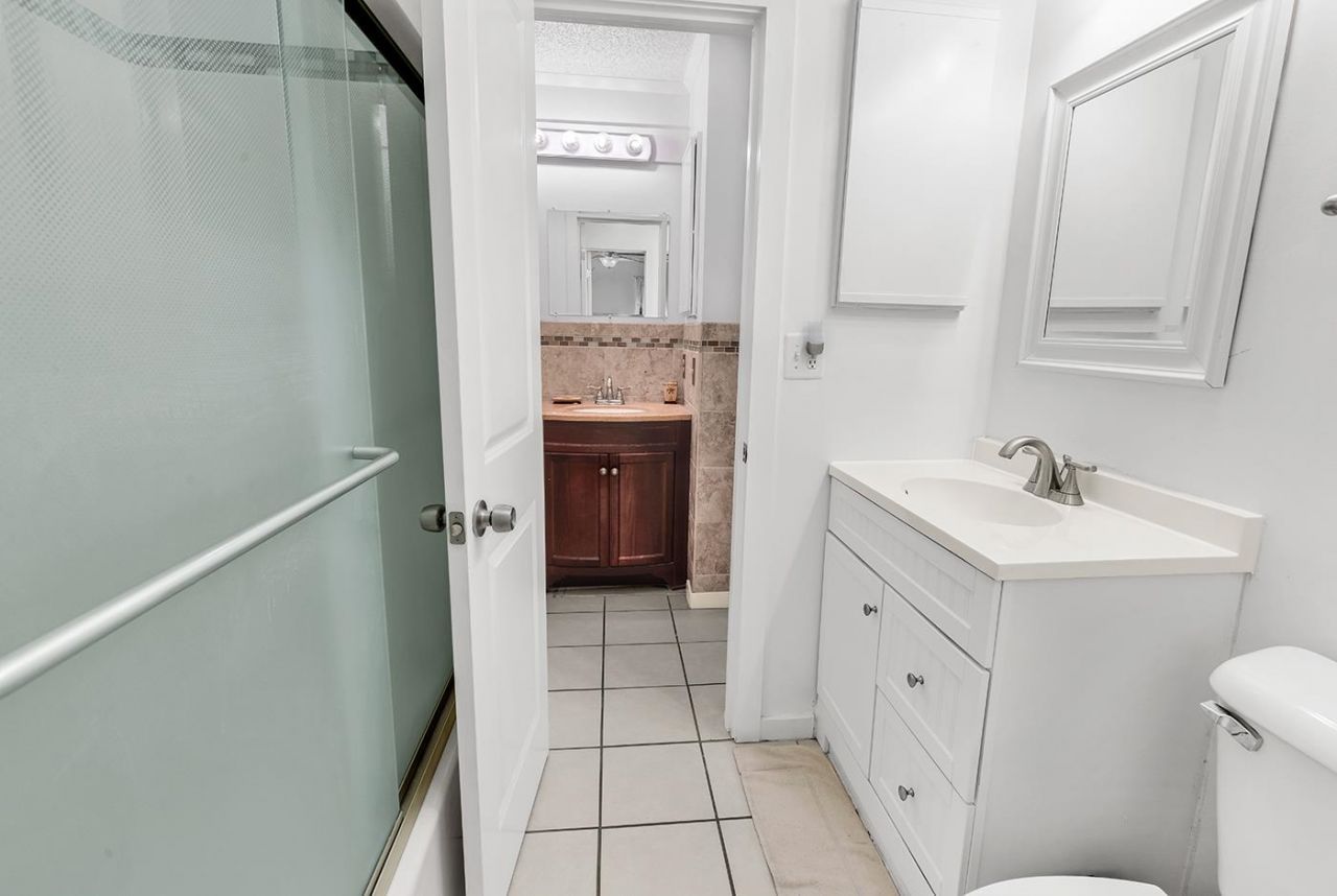 415 Ocean Creek Dr.  Photo 24