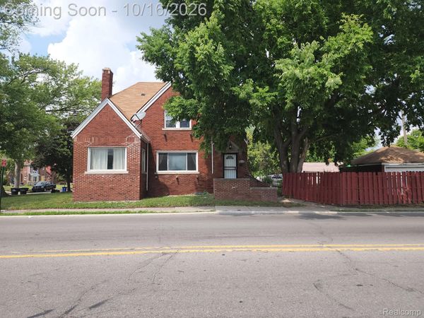 16340 SCHOOLCRAFT Street, Detroit, Mi 48227