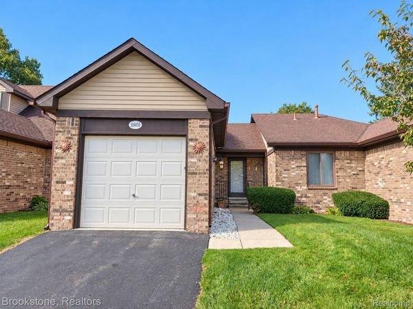 3801 Heritage Parkway, Dearborn, Mi 48124