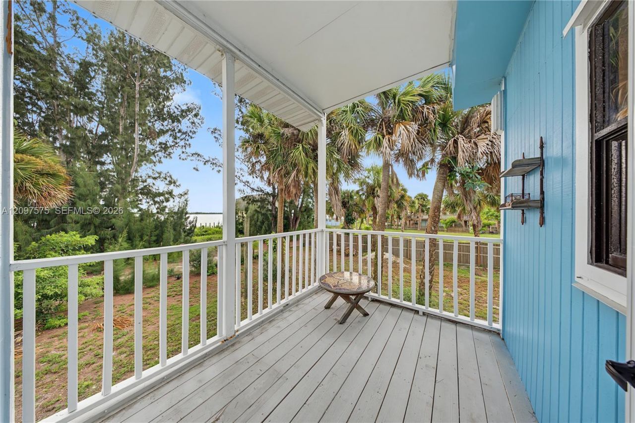 51 Vip Island , Grant Valkaria, FL 32949 Photo