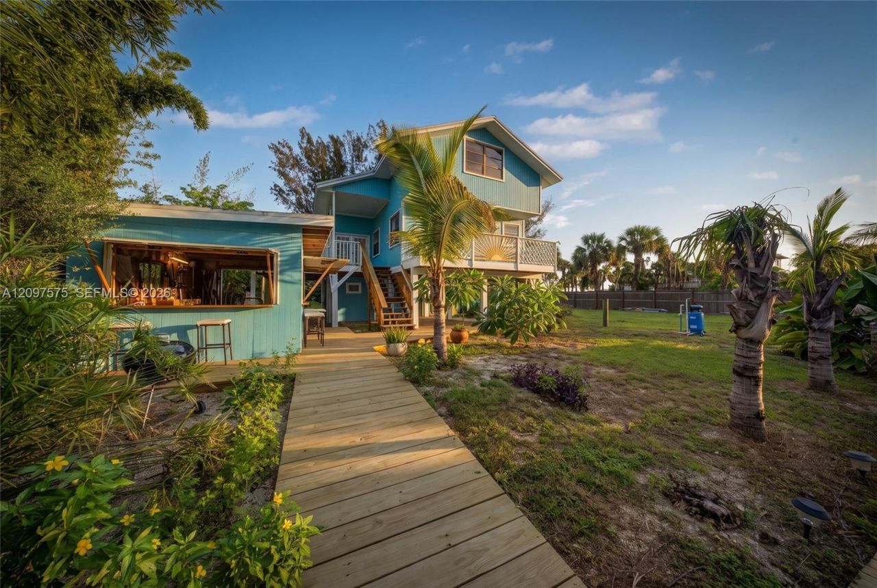 51 Vip Island , Grant Valkaria, FL 32949 Photo