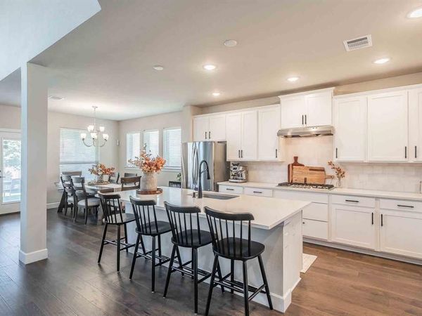 6220 Tavolo Parkway, Fort Worth, TX 76123