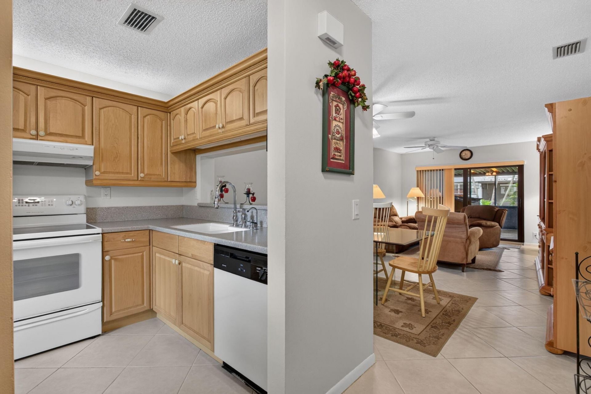 509 NW 36th Avenue, Deerfield Beach, FL 33442 Photo