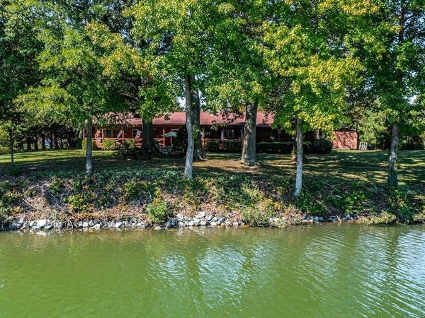 3 Cabin Point Drive, MONTROSS, VA 22520