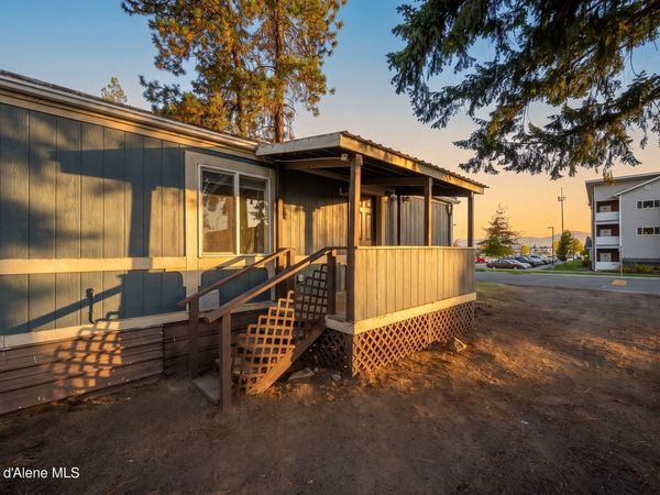 3196 E 3rd AVE , Post Falls, ID 83854