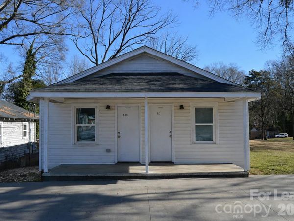 517 Elm Street , Statesville, NC 28677