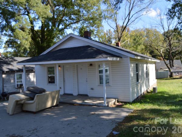 517 Elm Street , Statesville, NC 28677
