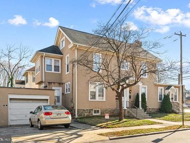1 N LINDEN AVENUE, Unit 2ND FLOOR, UPPER DARBY, PA 19082