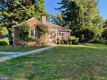 7 HOPETON LANE, VILLANOVA, PA 19085