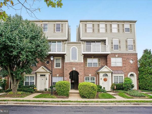1809 KENWOOD AVENUE, Unit 301, ALEXANDRIA, VA 22302