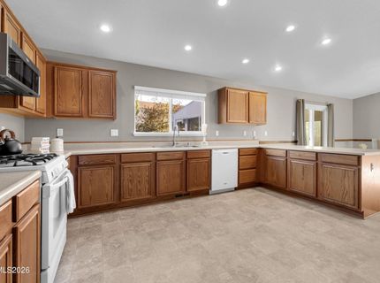 17930 Clear Lake Court, Reno, NV 89508 Photo