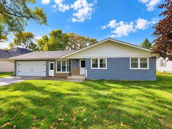 1105 Broadway Avenue S, Sauk Rapids, MN 56379