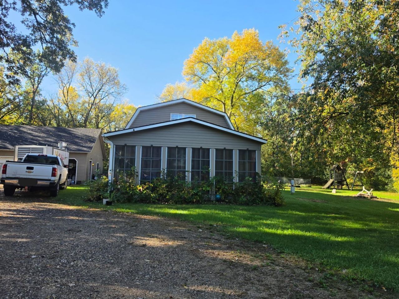 32608 Birchwood Shore Drive  primary photo
