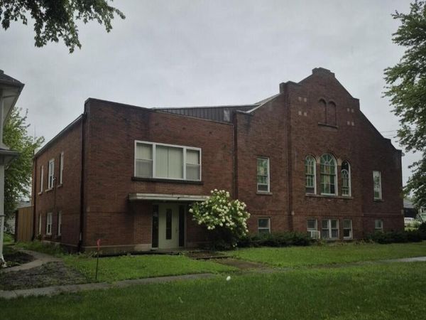 190 E Grove Street , Sheldon, IL 60966
