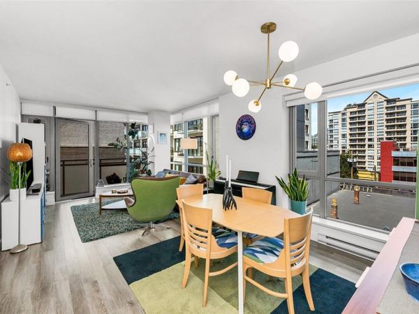 838 Broughton St , Unit #402, Victoria, BC V8W 1E4