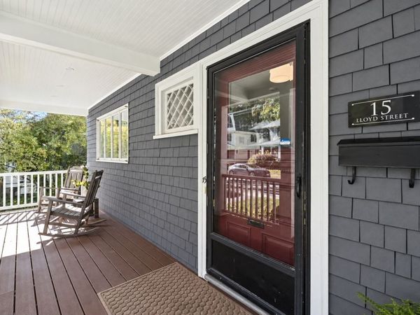 15 Lloyd Street, Winchester, MA 01890
