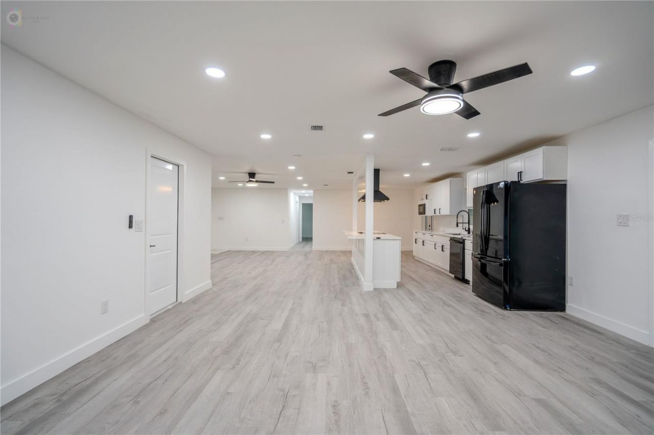 611 Rooks Road, Seffner, FL 33584 Photo