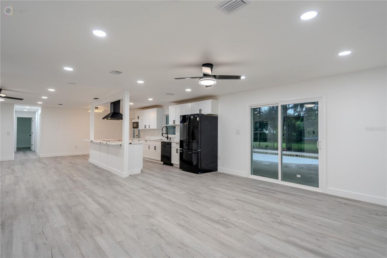 611 Rooks Road , Seffner, FL 33584 Photo