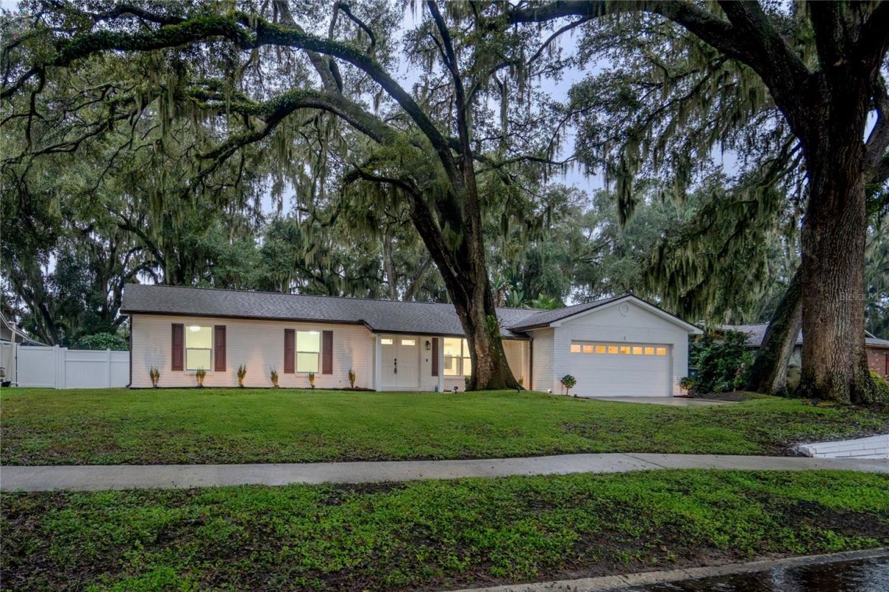 611 Rooks Road , Seffner, FL 33584 Photo