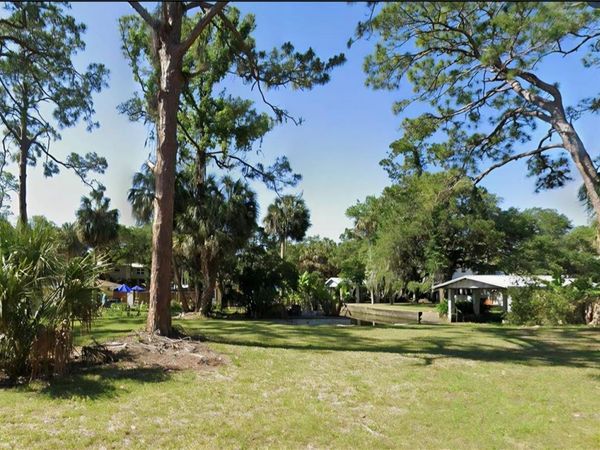 HICKORY AVENUE, YANKEETOWN, FL 34498