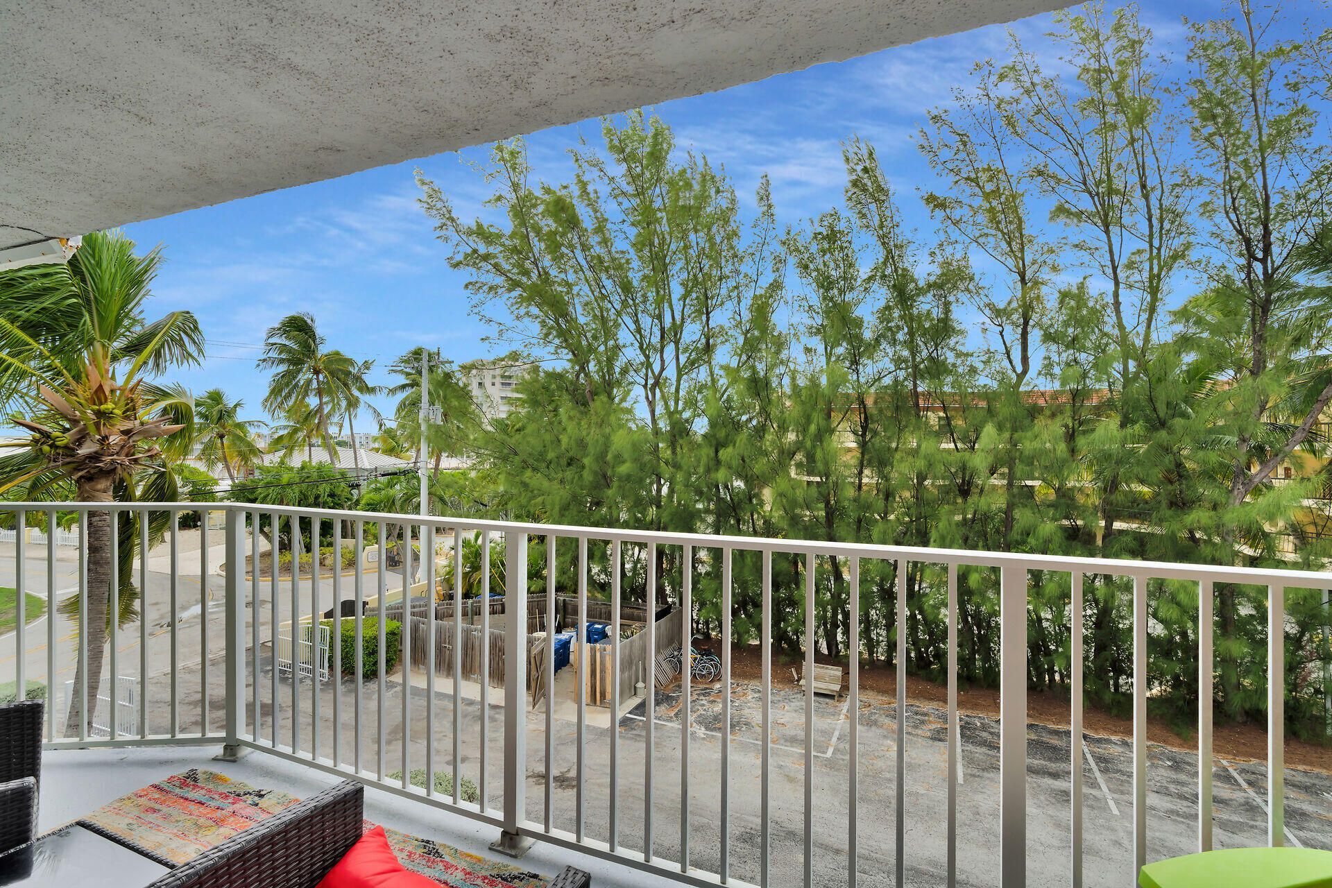 201 E Ocean Drive, Unit 312, Key Colony, FL 33051 Photo