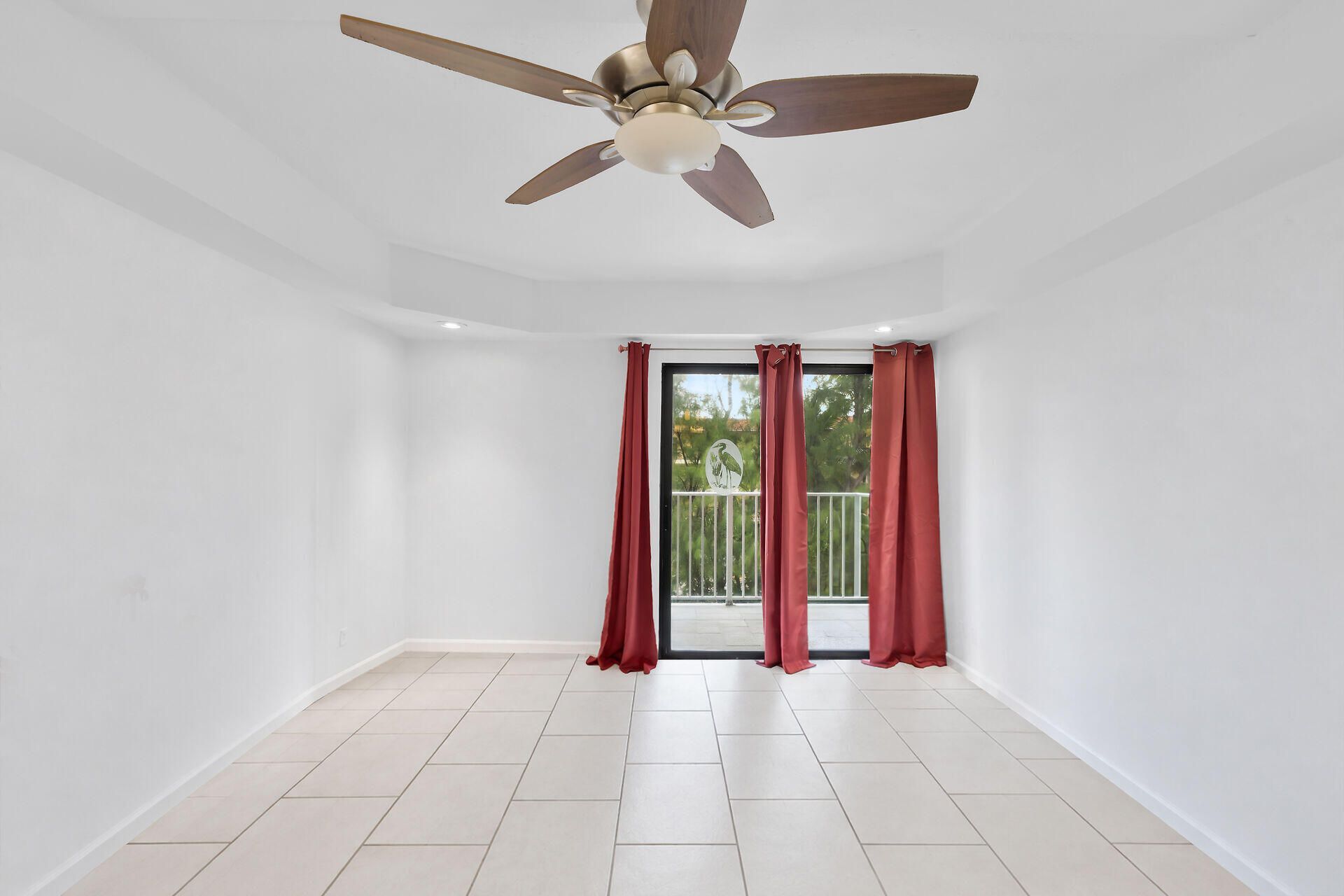 201 E Ocean Drive, Unit 312, Key Colony, FL 33051 Photo