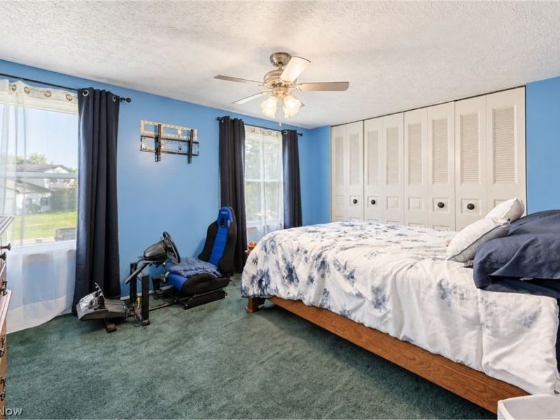 2594 Lydia Drive SW, Lordstown, OH 44481 Photo 26