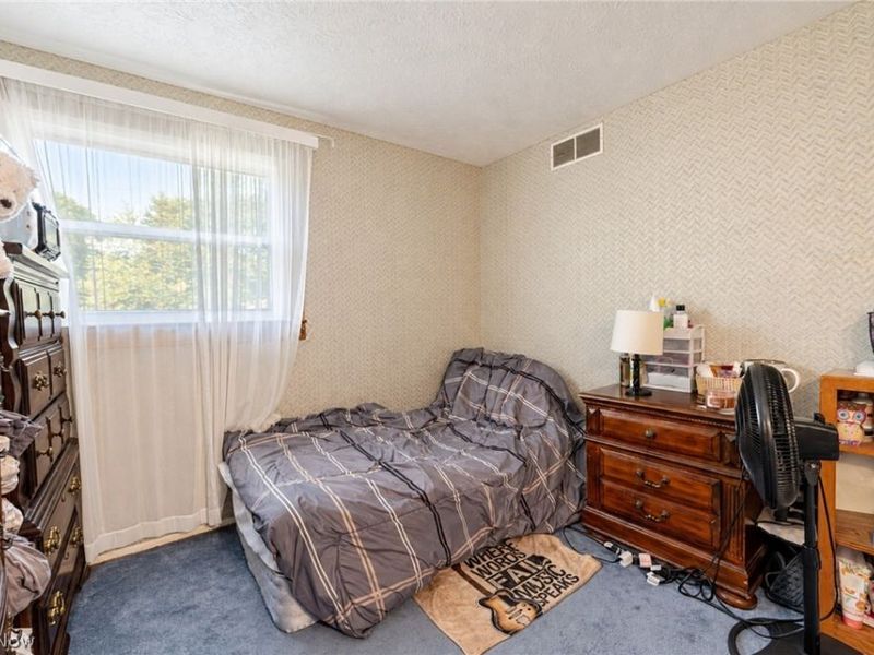 2594 Lydia Drive SW, Lordstown, OH 44481 Photo 31