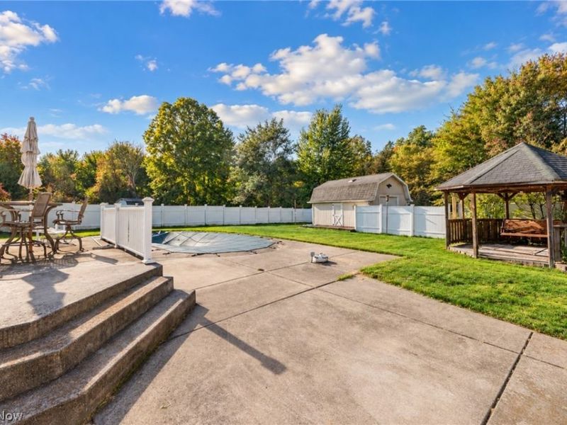 2594 Lydia Drive SW, Lordstown, OH 44481 Photo 38