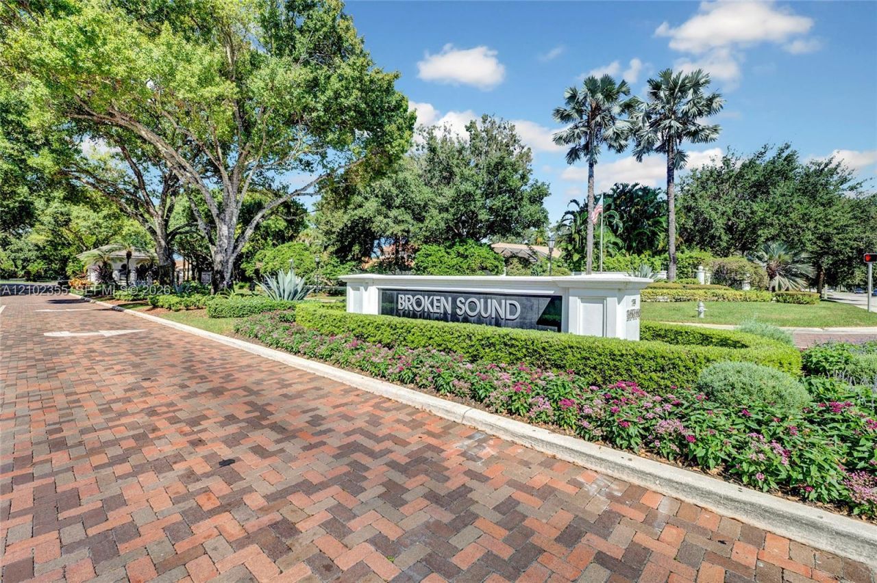 6612 NW 23rd Ter , Boca Raton, FL 33496 Photo